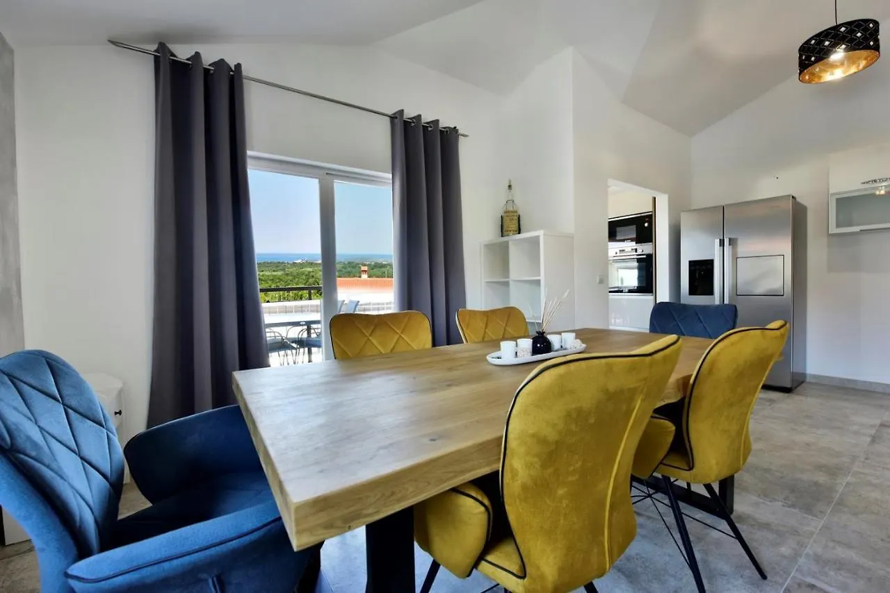 Deluxe Sea-View Apartment In Tar Tar-Vabriga 0*,